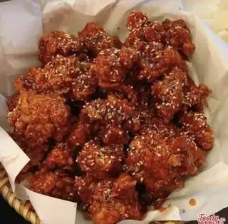 Gà viên phủ sốt ( size nhỏ ) - 45.000 ₫ tại Chicken DL - Kimbap, Gà Rán & Món Ăn Hàn Quốc - Nguyễn Đình Chiểu