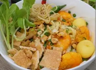Hình ảnh Mì quảng tôm, trứng cút