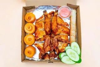 Hình ảnh Combo Gà Nướng Bánh Bao Cơm Lam