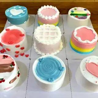 Hình ảnh Bánh kem 10cm ngẫu nhiên
