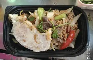 Hình ảnh Mì xào Bò Trứng 