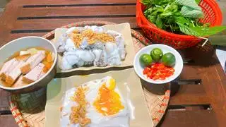 Hình ảnh Combo Bánh Cuốn + Chả Quế + Trứng Ốp Lòng Đào