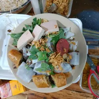 bánh cuốn  - 40.000 ₫ tại  Bánh Cuốn 205 - Nguyễn Văn Nghi