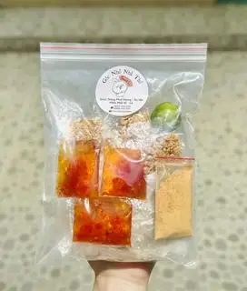 Bánh Tráng Sate Tỏi - 32.000 ₫ tại Góc Nhỏ Nhà Thỏ - Bánh Tráng Phơi Sương & Ăn Vặt - Bạch Đằng