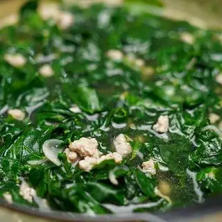 Hình ảnh Canh rau ngót nấu thịt