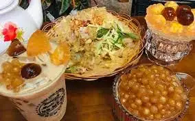 Trà sữa truyền thống và bánh tráng - 35.000 ₫ tại Bee Coffee & Food - Đường Số 61