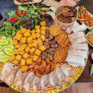 Bún Đậu Đại Bác 5-6 Người - 380.000 ₫ tại Làng Vòng Quán - Bún Đậu Mắm Tôm - Tân Chánh Hiệp 26