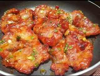 Hình ảnh Cơm sườn cốt lết 