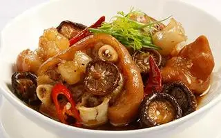 Hình ảnh Cơm thịt chân giò giả cầy 