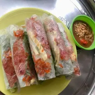 Bò bía - 5 cuốn - 38.000 ₫ tại Phương Phương - Gỏi Cuốn, Bò Bía & Bún Thịt Xào - Nguyễn Nhữ Lãm