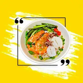 Bún thái tôm mực - 55.000 ₫ tại Bún Thái Hải Sản & Mì Trộn Ngũ Vị 66 - Nguyễn Tri Phương