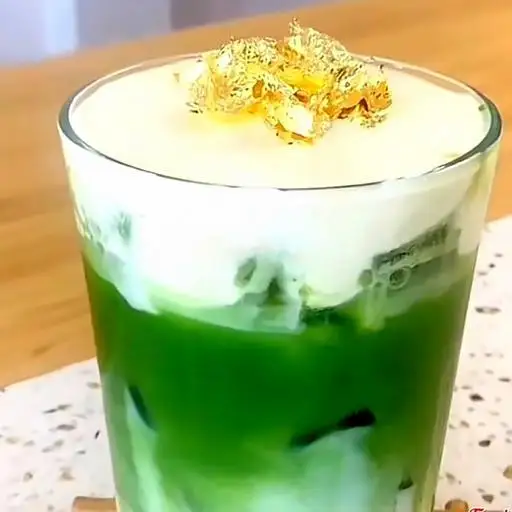 Hình ảnh Matcha latte macchiato