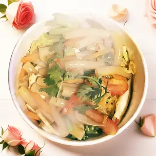 Hình ảnh Nui xào rau củ (Stir Macaroni With Mushroom And Vegetables)