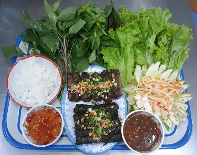 Hình ảnh Combo 239K - 3 xiên bò tuỳ chọn kèm rau mắm bánh