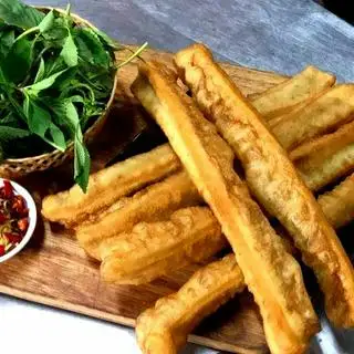 Bánh Quẩy - 5.000 ₫ tại Cháo Lòng Miền Tây - Tôn Đản  