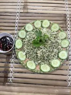 Hình ảnh Cơm chiên muối lá é
