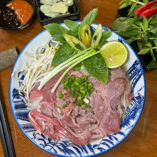 Phở Tái Bắp - 60.000 ₫ tại PHỞ VÀ LẨU ONEONE - Bắc Hải