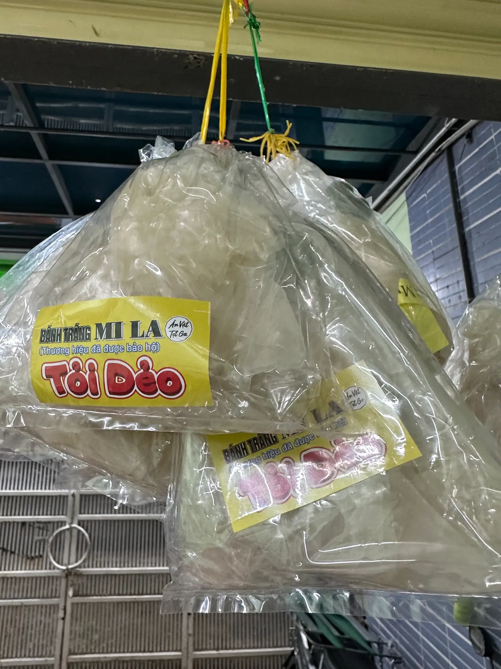 Bánh tráng chấm tỏi dẻo - 13.000 ₫ tại Bánh Tráng Chấm Cô Gánh - Vườn Chuối
