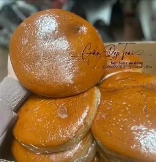 Hình ảnh Bánh bò mật mía nguyên cái