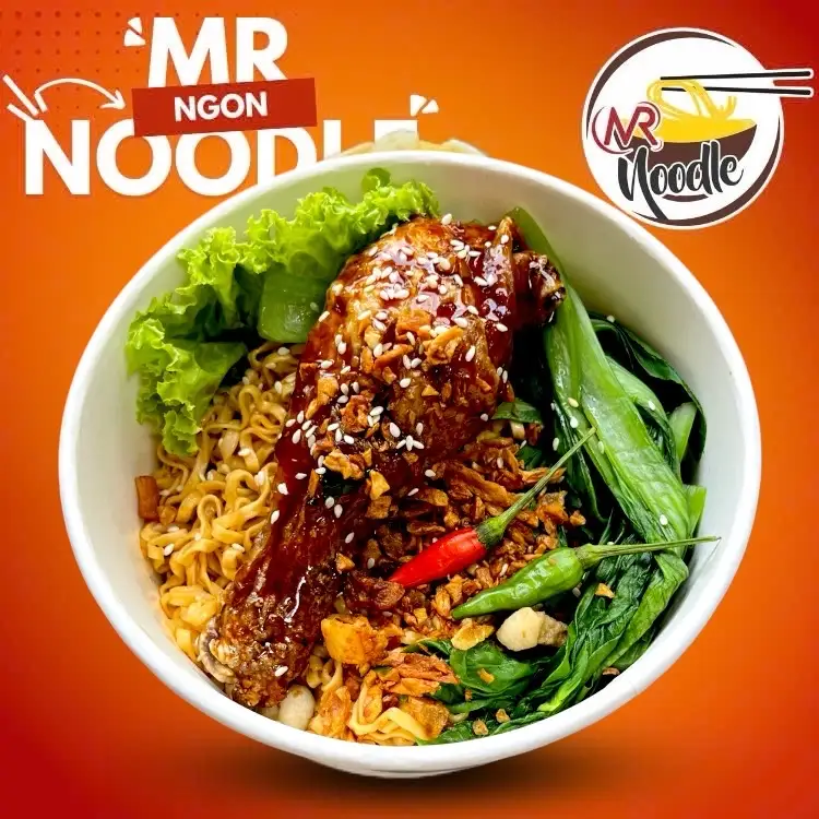 Mì trộn trộn đùi gà sốt mắm tiêu đen & Súp - 72.000 ₫ tại Mr Noodle - Mì Trộn & Cơm Trộn - Đường Số 10