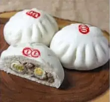 Bánh bao lớn 2 trứng cút - 20.000 ₫ tại Bánh Mì Hà Nội - Nguyễn Trãi