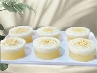 Hình ảnh Hộp 03 bánh khoai mì cốt dừa béo