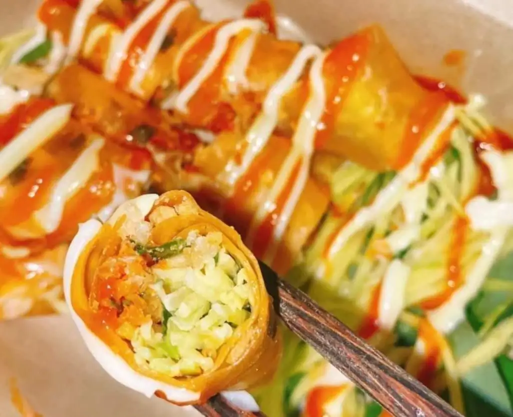 Bánh tráng cuốn  - 30.000 ₫ tại Trái Cây Tô - Ăn Vặt & Bánh Tráng Chấm