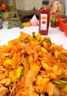 Hình ảnh CHÂN GÀ MIX RONG BIỂN SỤN SỐT THÁI
