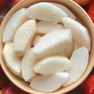 Lê ngọt mát  - 58.000 ₫ tại TP Fruit - Trái Cây Gọt Sẵn - Hoàng Ngọc Phách