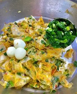 Hình ảnh BÁNH TRÁNG TRỘN MỠ HÀNH