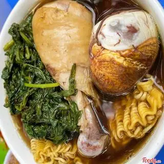 Hình ảnh Mì Gà Tần Trứng Lộn