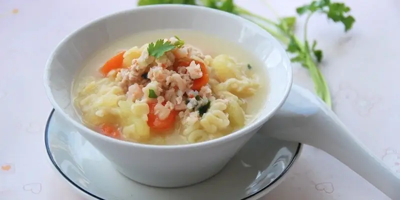 Nui ngôi sao - thịt bằm - trứng cút - 35.000 ₫ tại Cô Mỹ - Cháo Dinh Dưỡng Vina Soup - Hồ Văn Long