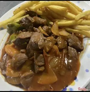Hình ảnh bò lắc khoai 