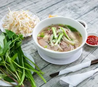 Hình ảnh Phở gân - tái - bò viên