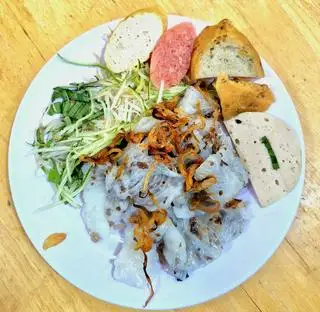 Hình ảnh Bánh cuốn - thập cẩm