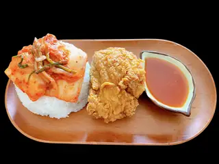 Cơm Gà Rán Sốt Cay - 58.800 ₫ tại Thèm Cơm - Yummi Rice - Nguyễn Văn Giai
