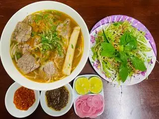 Bún bò - 50.000 ₫ tại Bún Riêu Nhi - An Phú