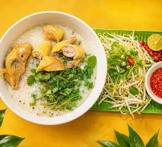 Cháo Đâù Cổ Gà  - 54.999 ₫ tại Cháo Gỏi Vịt Thanh Nga 1 -  Cách Mạng Tháng Tám