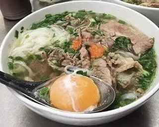 Hình ảnh Phở Thập Cẩm Trứng 