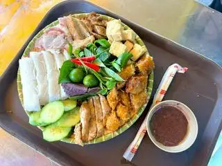 Hình ảnh Bún đậu đầy đủ - trà chanh ( Trà Quất )