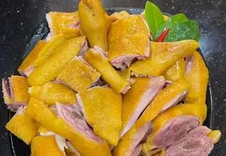 Hình ảnh Gà Ủ Thảo Mộc  - ( 1 con ) 