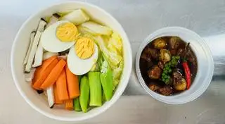 Hình ảnh Cơm kho quẹt rau củ