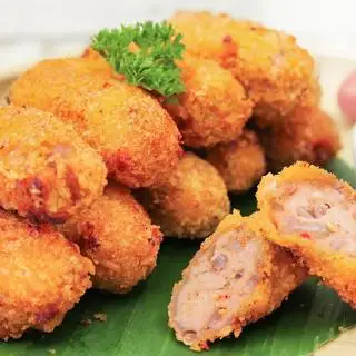 Hình ảnh nem chua dán 5 cái
