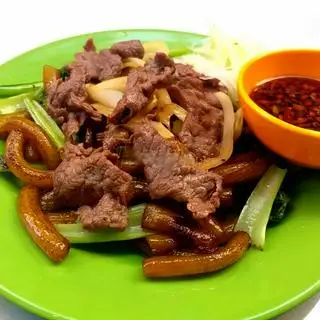 Nui xào bò - 40.000 ₫ tại Bột Chiên Linh Sang - Hủ Tiếu Xào Và Mì Quảng Xào - Đường 3/2