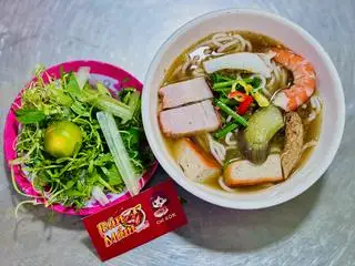 Bún mắm heo quay - 60.000 ₫ tại Bún Mắm Hẻm 29 - Hoàng Hoa Thám