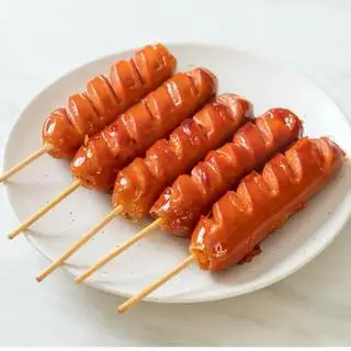 Xúc xích chiên - 15.000 ₫ tại Cá Viên Chiên - Huỳnh Tấn Phát