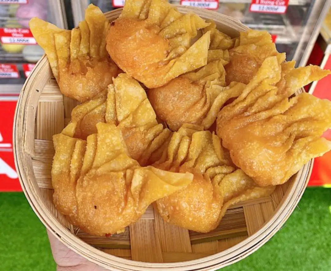 Hoành thánh nhân tôm thịt chiên - 55.000 ₫ tại Ăn Vặt - Bánh Xếp - 3T - Nguyễn Cảnh Chân