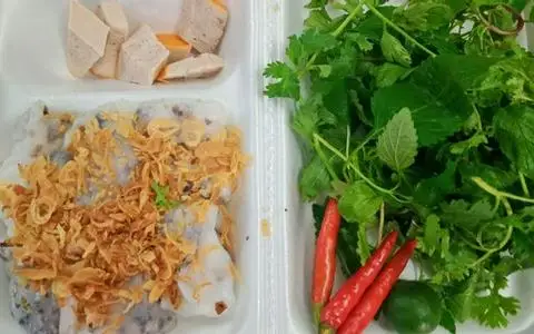 Hình ảnh Anh Quân - bánh cuốn nóng, gà tần, xôi - Đặng Văn Ngữ