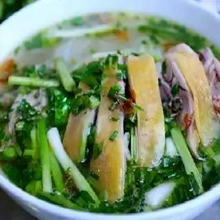 Miến Gà Chặt - 55.000 ₫ tại Gà Ta Xứ Quảng - Nguyễn Văn Cừ