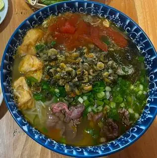 Hình ảnh Riêu cua ốc - chả cá - giò